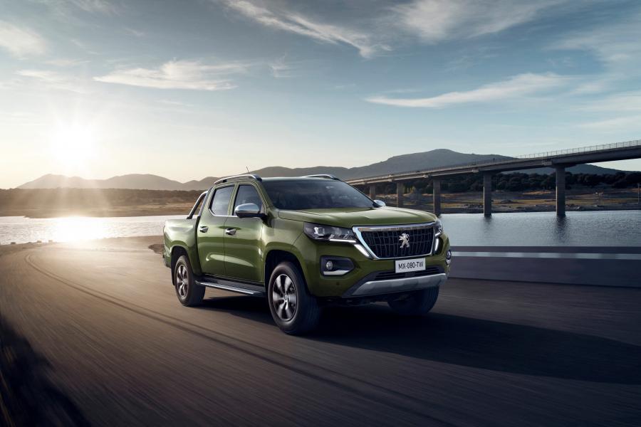  Peugeot Landtrek Multipurpose Double Cab 2020 года  (фото 17 из 23)